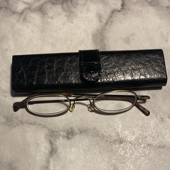 HANDMADE - Picture 3 of 15